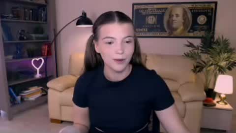 julia485262 online show from July 6, 10:20 am