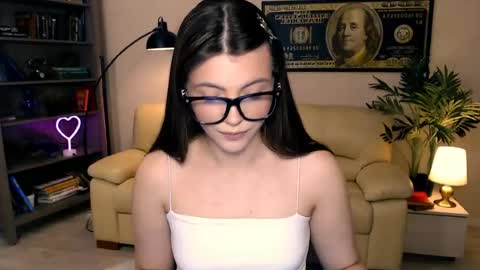julia485262 online show from June 5, 2:01 pm