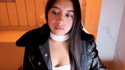 Online 2200 to 600 online show from November 25, 2:47 am