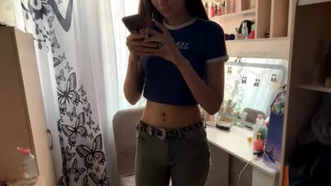 Viola online show from February 3, 12:43 am