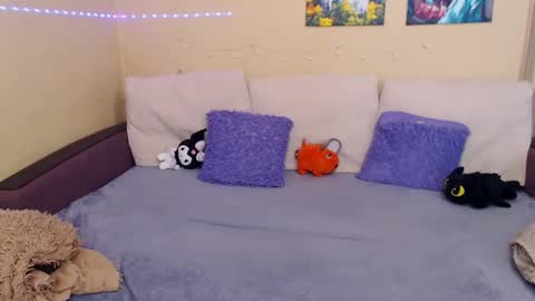 Jul online show from February 16, 10:32 am