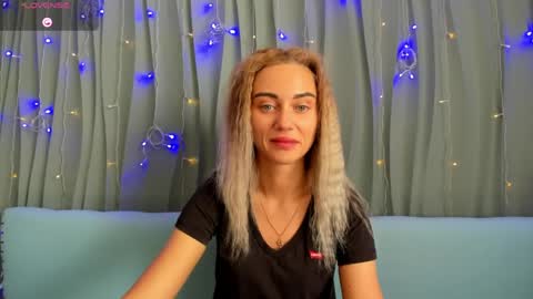 Yulya online show from April 8, 3:19 am