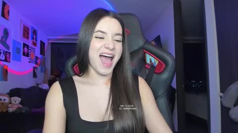 Jeimy Help me to reach 100 thumbs up online show from March 13, 1:29 am