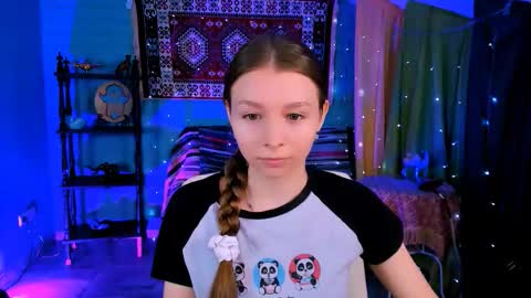 juliedaniel online show from March 2, 4:34 am