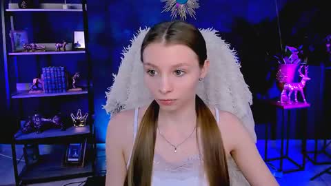 juliedaniel online show from June 3, 8:37 am