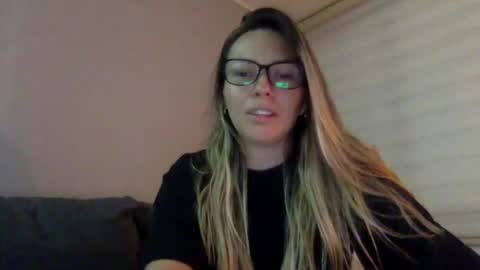 julieta0623 online show from July 15, 2:05 am