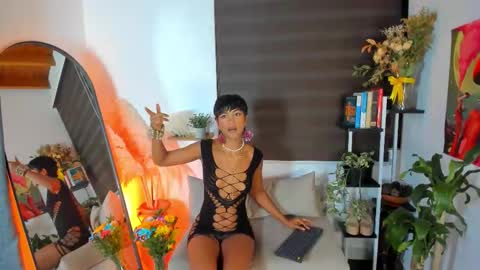 Juli online show from December 13, 11:54 pm