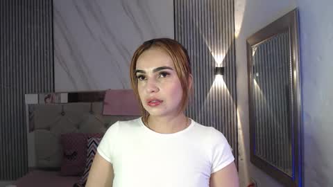 julieta__fox_ online show from December 4, 2:25 am