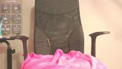 Julieta  IG juietaflower06 online show from January 17, 2:46 pm