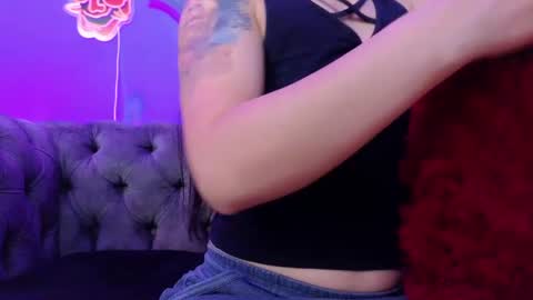  Julieta  online show from February 19, 11:49 am