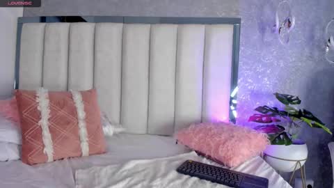 Snapshot of julietaa_miller chatting on September 26, 2:58 pm Julieta online show from September 26, 2:58 pm