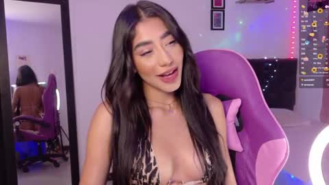 Julieta online show from May 12, 1:29 pm