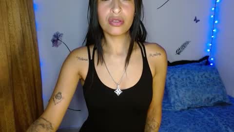 Michelle Smith  online show from January 12, 4:07 am