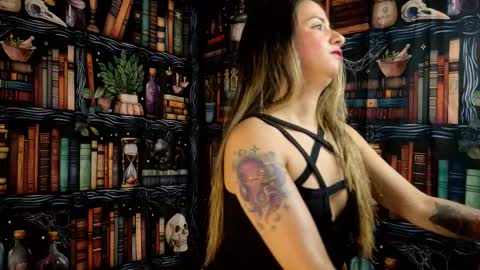 Julietta Jackson online show from November 18, 8:54 pm