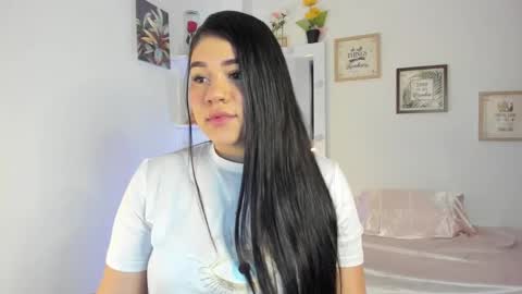 JULIETA online show from January 27, 12:05 pm