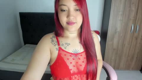 Juline Smith online show from May 28, 11:41 am