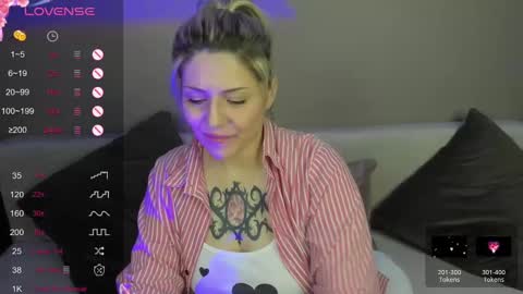 Jully online show from February 9, 10:09 am