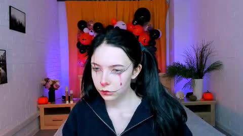 Snapshot of julsmumi chatting on October 18, 4:21 pm Juls online show from October 18, 4:21 pm