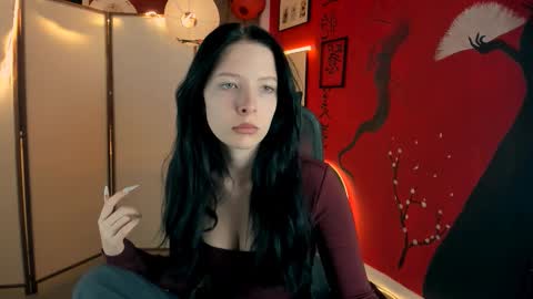 Snapshot of julsmumi chatting on October 3, 9:03 am Juls online show from October 3, 9:03 am