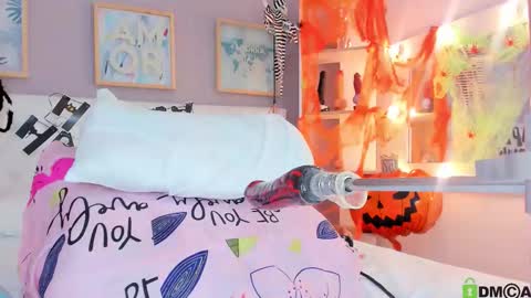  Juliana  online show from October 29, 10:45 pm