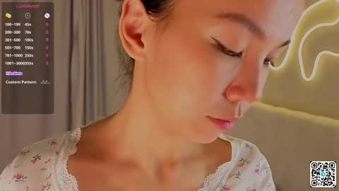 Bella online show from September 19, 6:18 pm