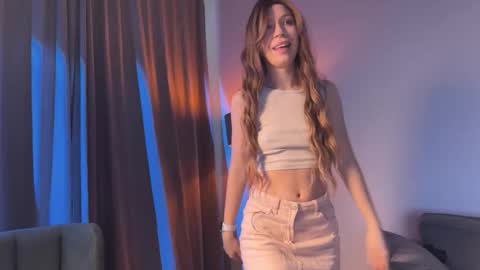 Caroline but call me Carrie online show from January 10, 9:47 am