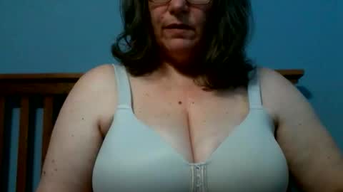 just_for_yourpleasure online show from March 27, 9:04 pm