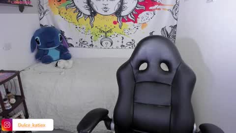 Sofia online show from February 10, 7:50 pm