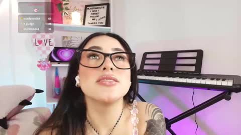 Emy online show from February 6, 7:01 am