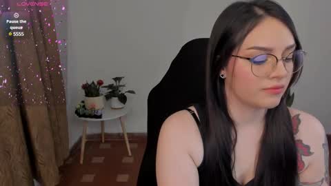 Snapshot of jxssicax chatting on December 21, 7:45 am jxssicax online show from December 21, 7:45 am