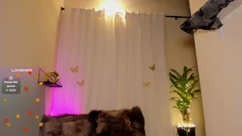 Kaaiiri online show from January 10, 3:28 pm