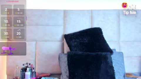 kaarol01 online show from March 18, 7:08 pm