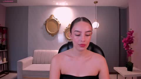 Snapshot of kaiaferreira chatting on February 20, 12:04 pm Kaia Ferreira online show from February 20, 12:04 pm