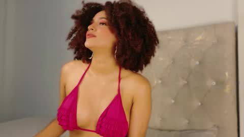 kailanicute online show from March 4, 12:06 am