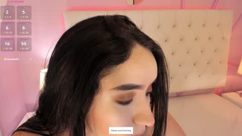 Kailyn online show from December 14, 8:29 pm