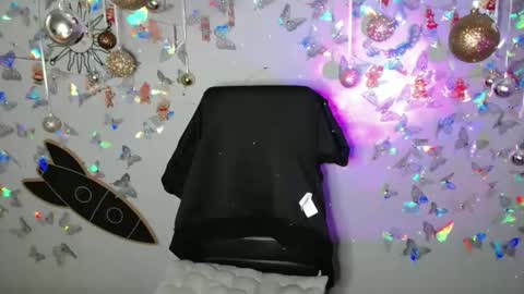 Kaitlin online show from November 13, 6:18 pm