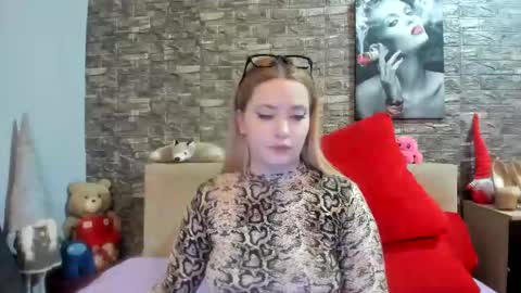 kalindahot online show from February 25, 7:27 pm