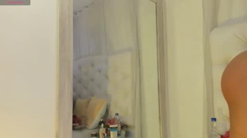    online show from November 21, 3:03 pm