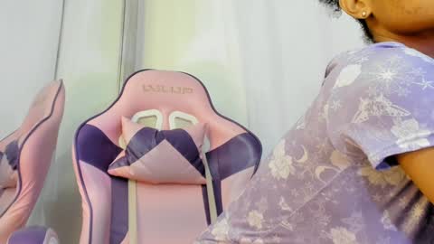    online show from February 3, 12:03 pm