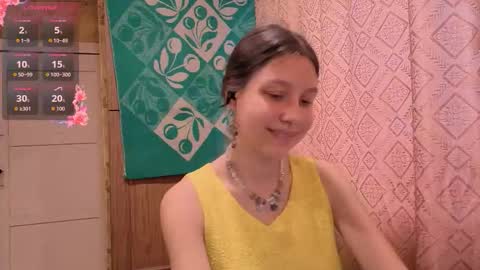 Mari  Simmons online show from November 11, 7:15 am