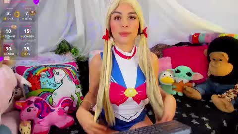 hello  Im Danni online show from November 16, 3:23 pm