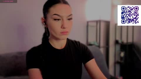 kara_life online show from April 27, 4:20 am