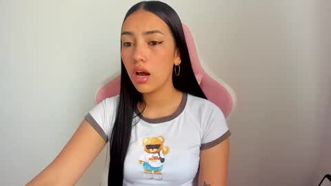 karely_sweet_ online show from June 8, 1:56 pm