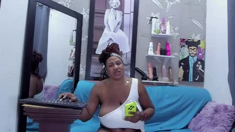 Karen online show from May 15, 11:51 pm