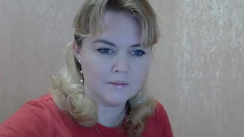 karennelsonx online show from December 15, 5:20 pm
