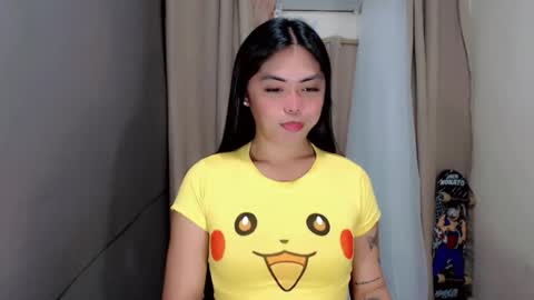 I AM BELLE online show from April 4, 3:00 pm