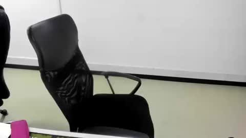 Snapshot of karla_cg chatting on October 20, 5:16 pm karla_cg online show from October 20, 5:16 pm