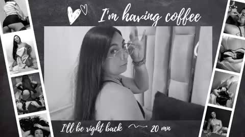 Snapshot of karla_hernandez chatting on September 18, 11:31 am Karla online show from September 18, 11:31 am
