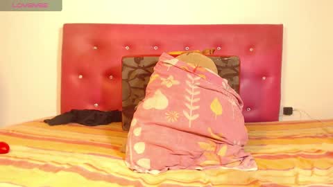 DAHIANA online show from December 20, 10:16 am