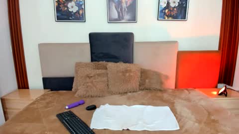 katalina online show from November 28, 2:36 am